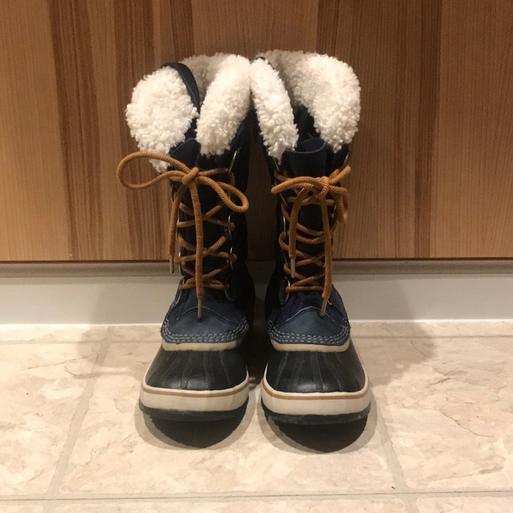 NWT Sorel Snow Boots